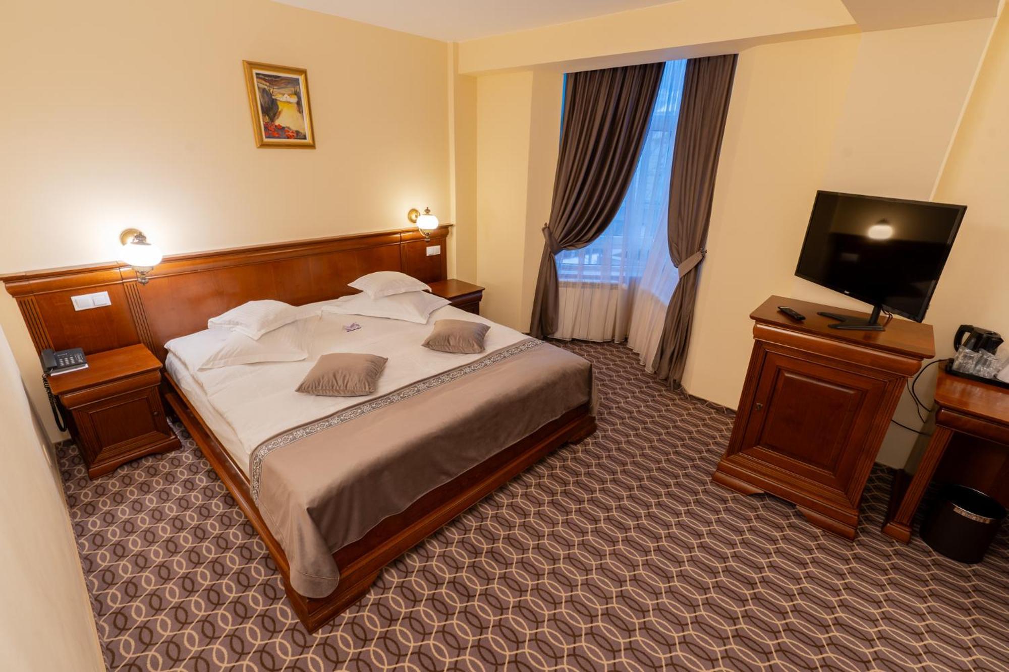 Hotel Dorna Vatra Dornei Eksteriør billede