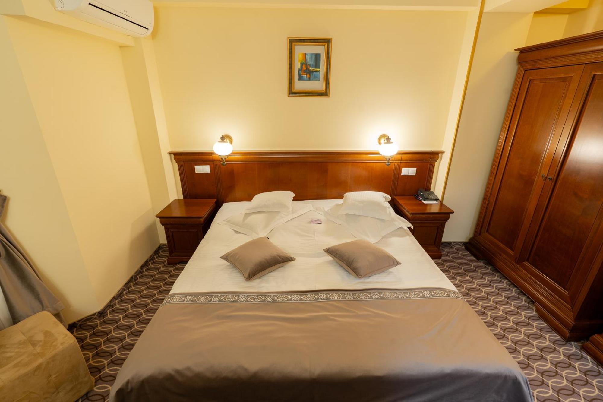 Hotel Dorna Vatra Dornei Eksteriør billede