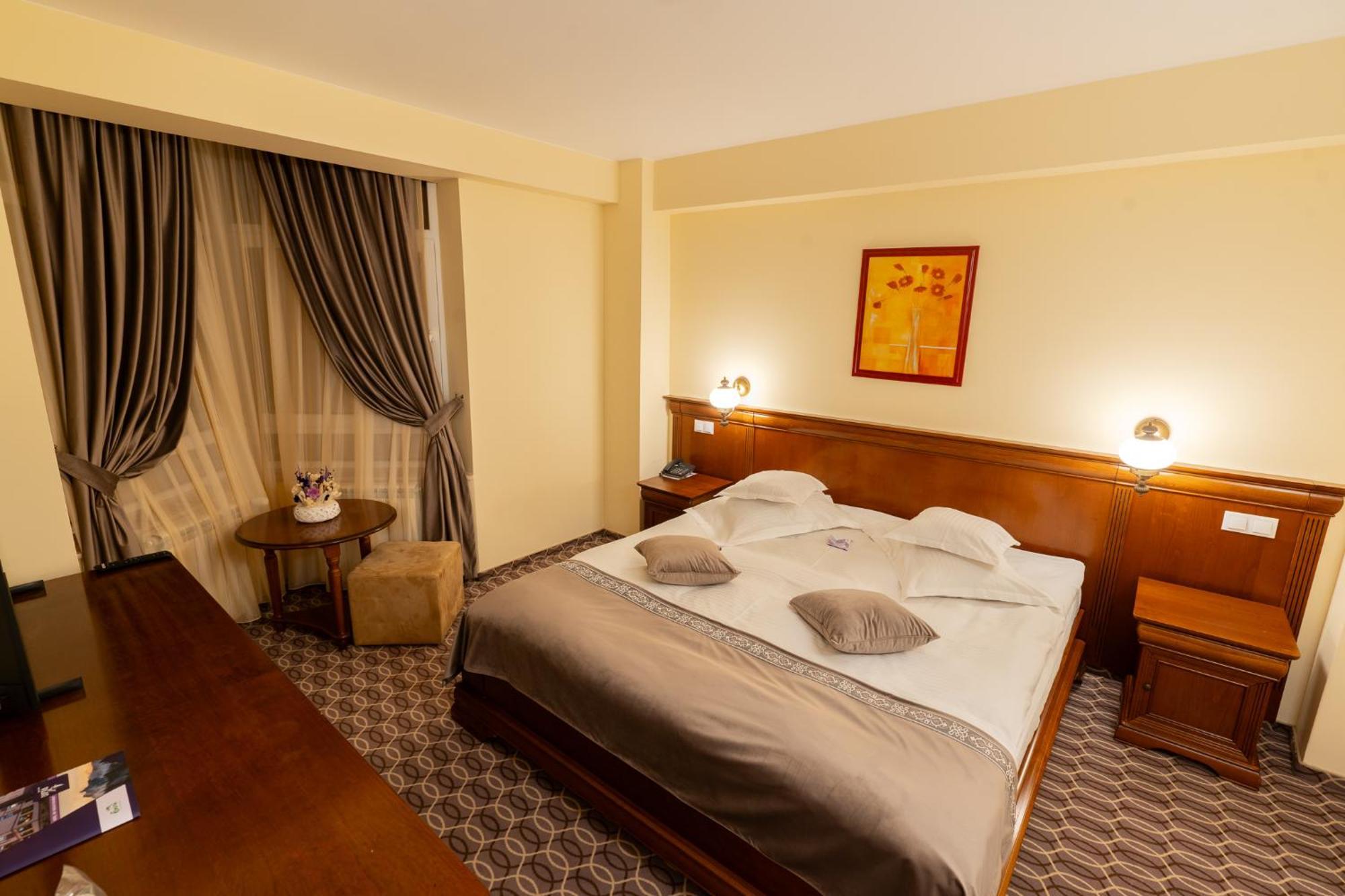 Hotel Dorna Vatra Dornei Eksteriør billede