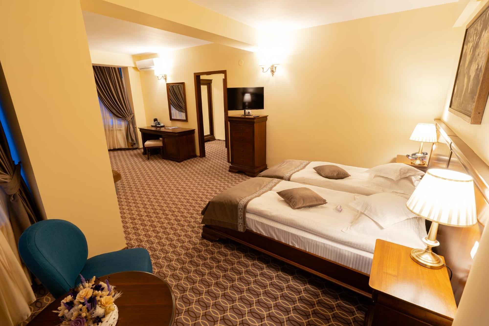 Hotel Dorna Vatra Dornei Eksteriør billede